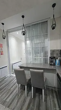 Kirayə verilir 2 otaqlı mənzil 65 m²