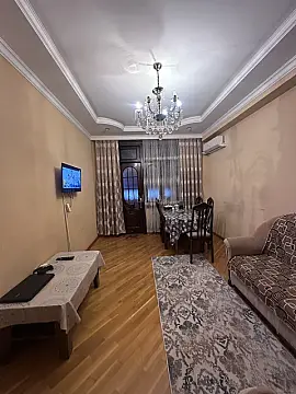 Satılır 3 otaqlı mənzil 70 m²