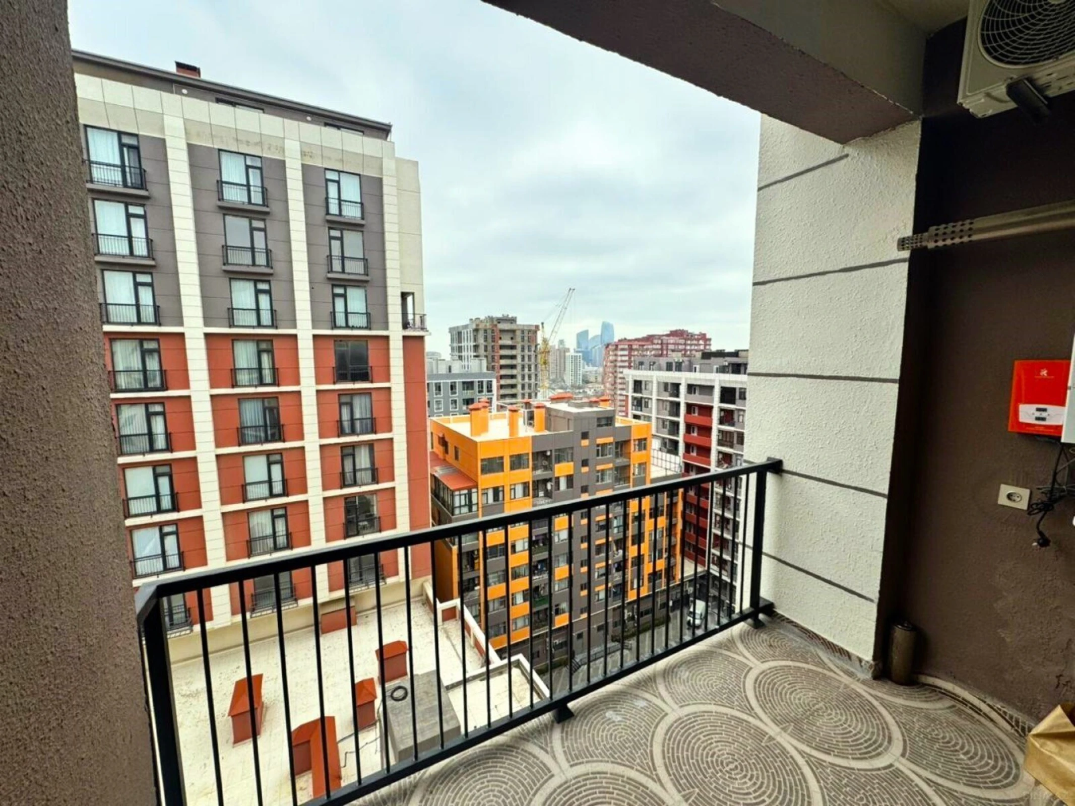 Satılır 2 otaqlı mənzil 55 m²