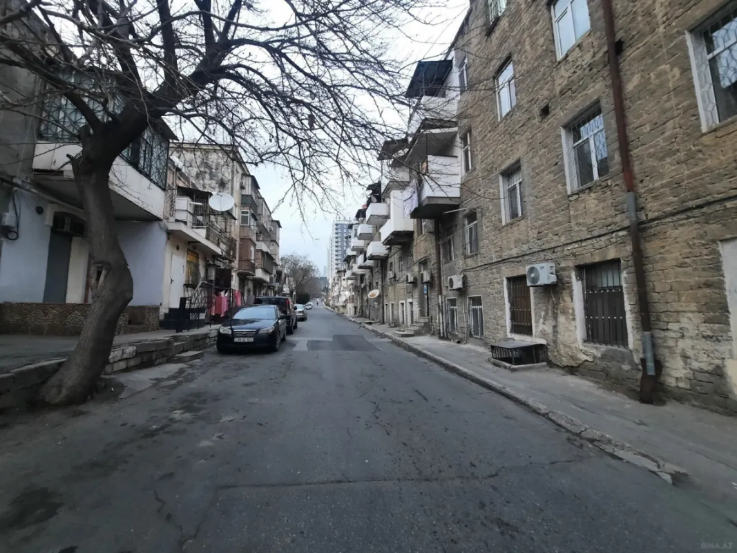 Satılır 2 otaqlı mənzil 55 m²