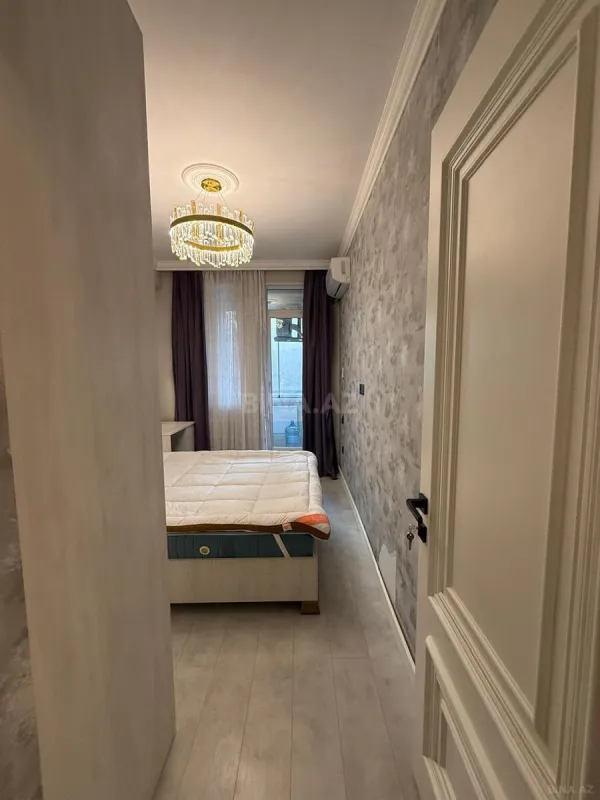 Kirayə verilir 2 otaqlı mənzil 65 m²
