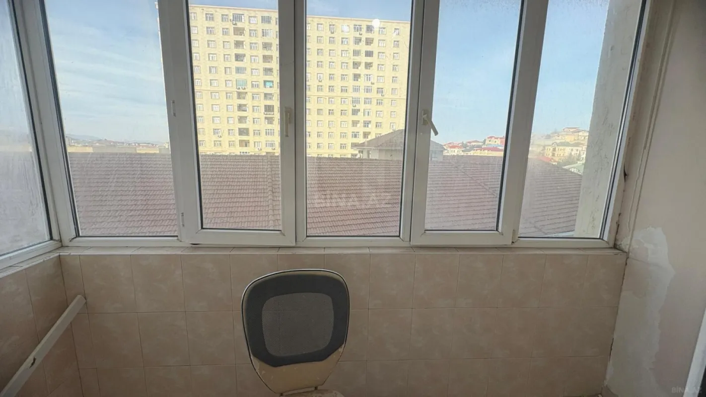 Satılır 3 otaqlı mənzil 122 m²