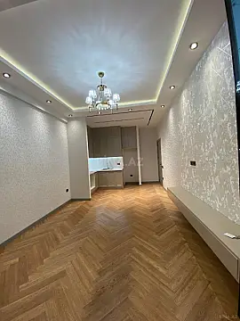 Satılır 2 otaqlı mənzil 68 m²