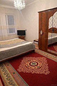 Satılır 4 otaqlı mənzil 105 m²