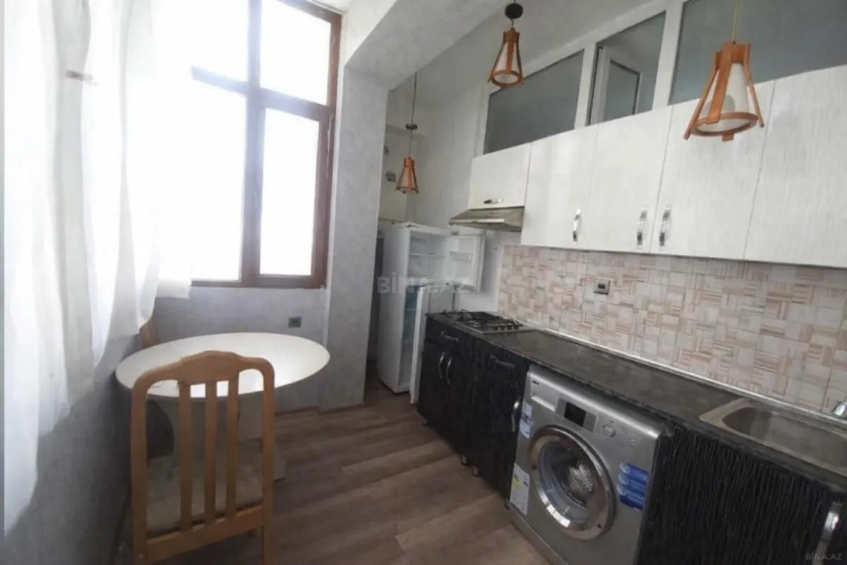 Satılır 2 otaqlı mənzil 56 m²