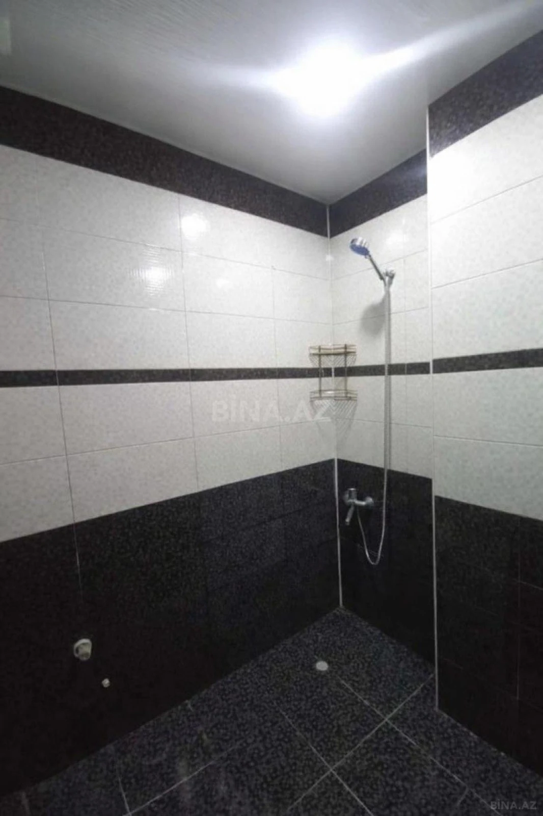 Satılır 2 otaqlı mənzil 56 m²