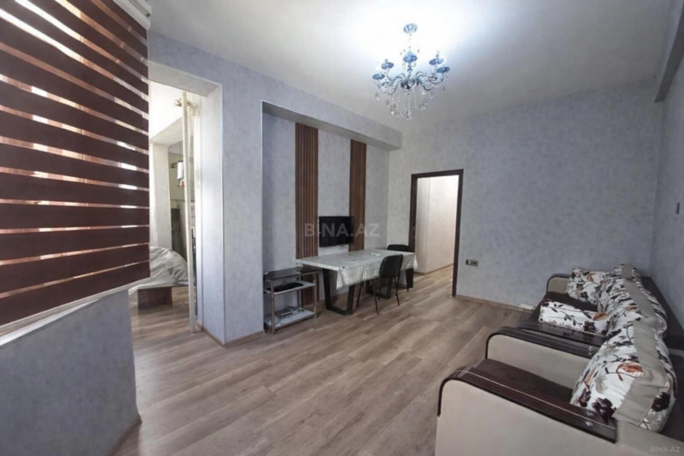 Satılır 2 otaqlı mənzil 56 m²