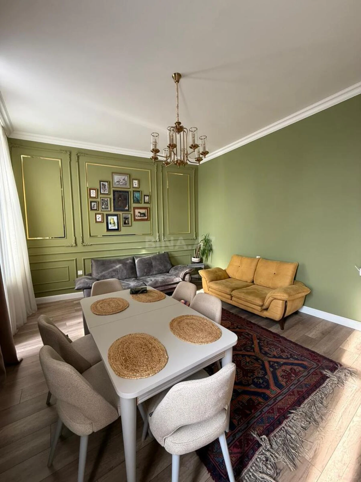 Satılır 2 otaqlı mənzil 80 m²