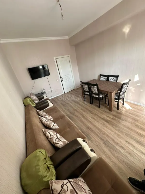 Satılır 3 otaqlı mənzil 75 m²