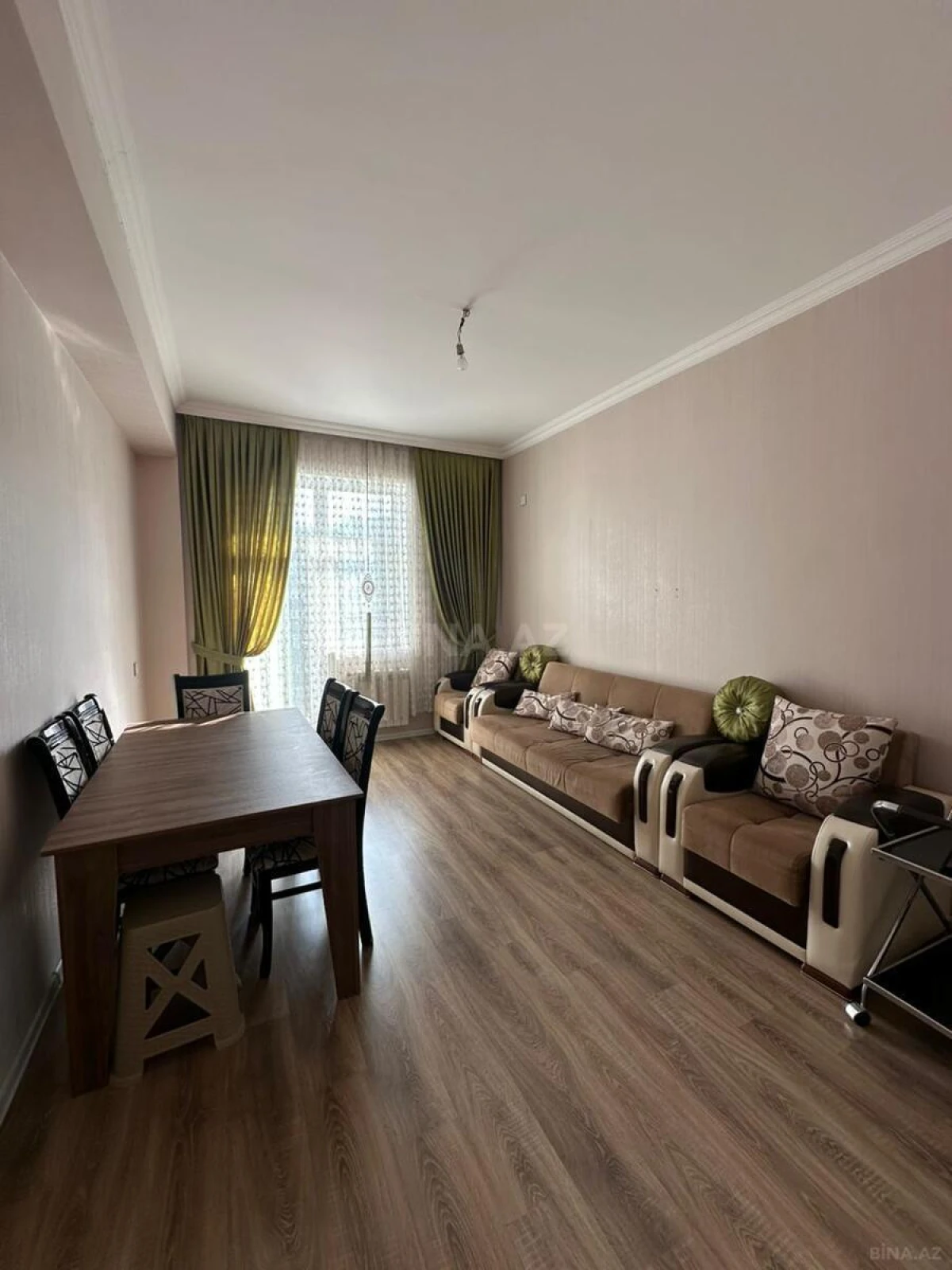 Satılır 3 otaqlı mənzil 75 m²