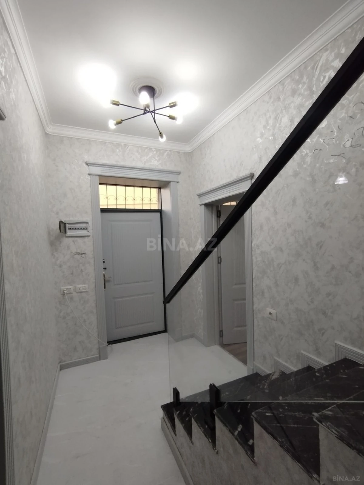 Satılır 3 otaqlı həyət evi 100 m²