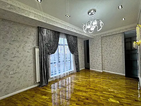 Satılır 2 otaqlı mənzil 77 m² — Bakı 2 otaq 77.00 m²
