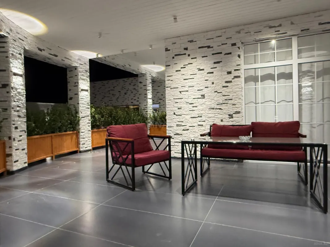 Kirayə verilir 6 otaqlı həyət evi 250 m²