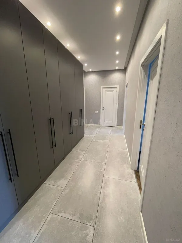 Satılır 3 otaqlı mənzil 95 m²