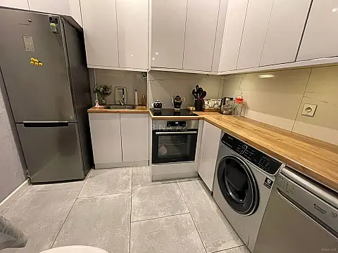 Satılır 3 otaqlı mənzil 95 m²
