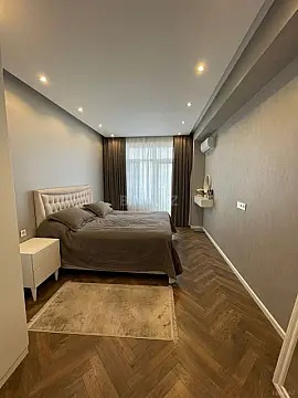 Satılır 3 otaqlı mənzil 95 m²