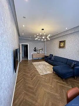 Satılır 3 otaqlı mənzil 95 m² — Bakı, İnşaatçılar 3 otaq 95.00 m²