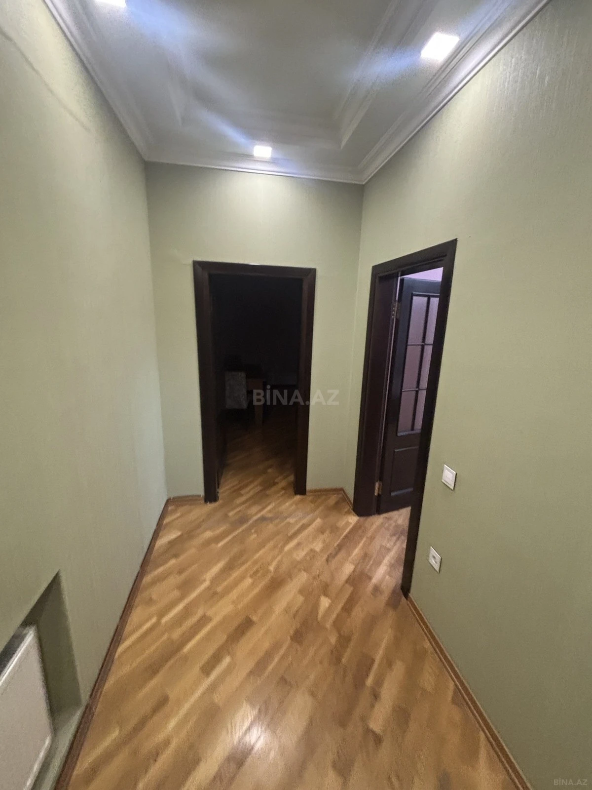 Kirayə verilir 2 otaqlı mənzil 100 m²