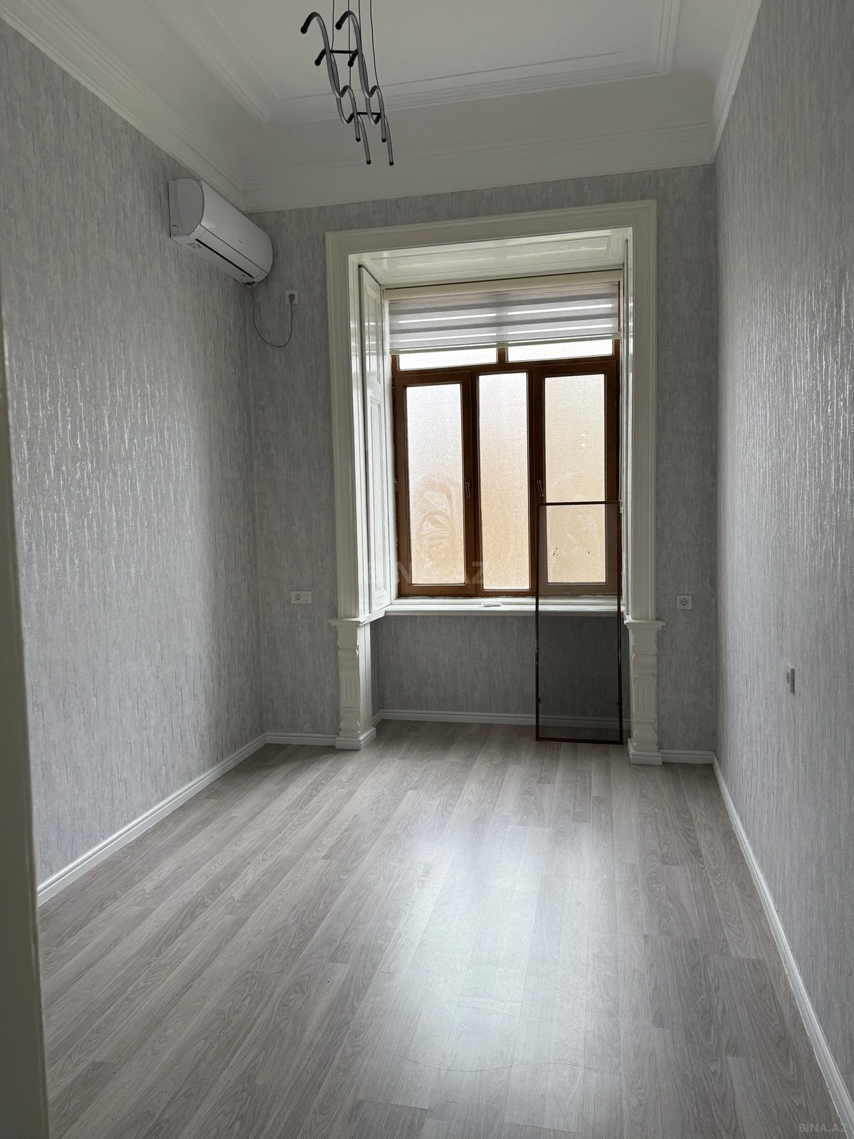 Kirayə verilir 3 otaqlı mənzil 120 m²