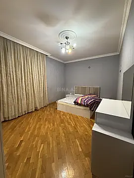 Kirayə verilir 3 otaqlı mənzil 120 m²