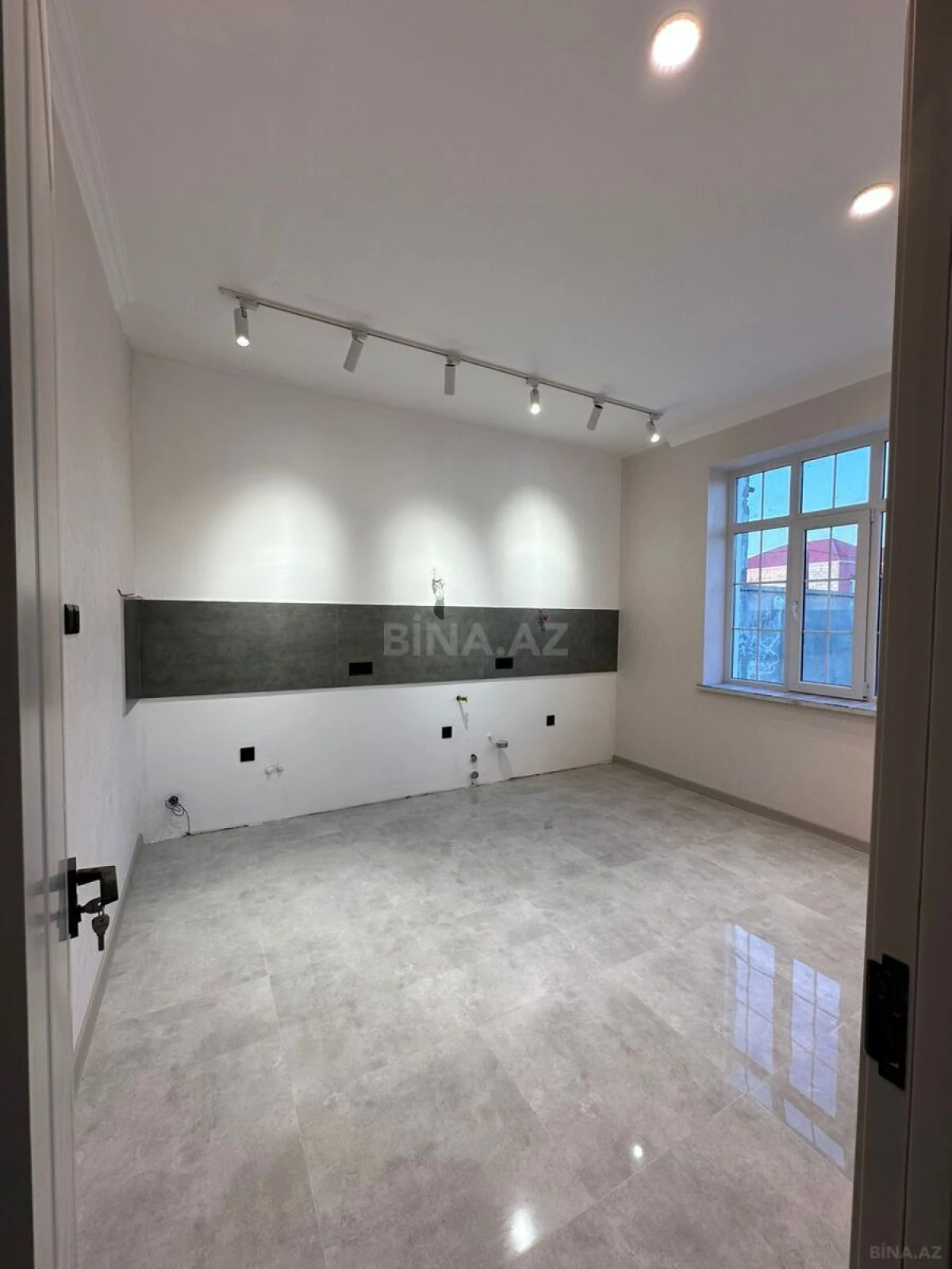 Satılır 3 otaqlı həyət evi 120 m²