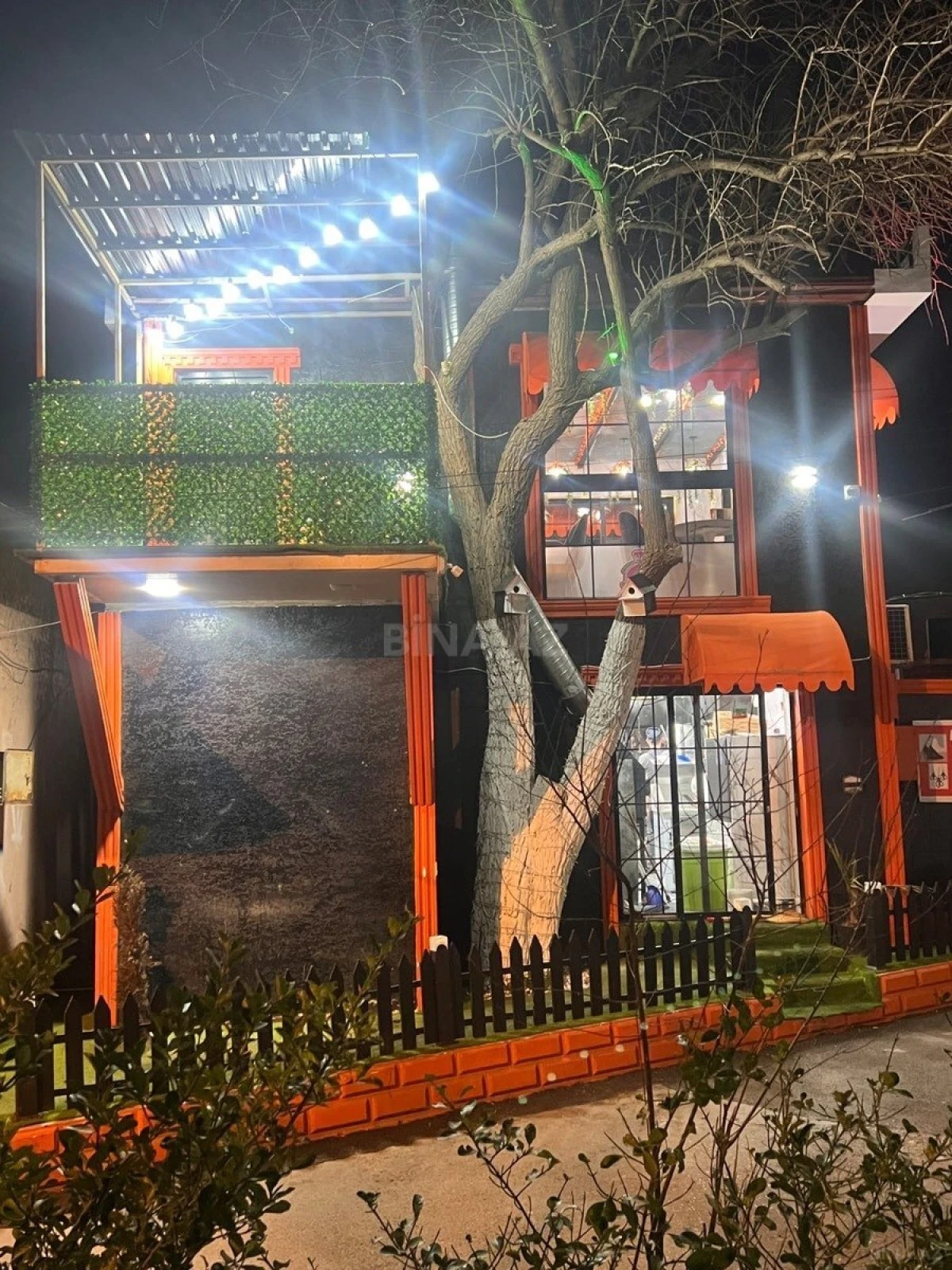 Satılır obyekt 85 m²