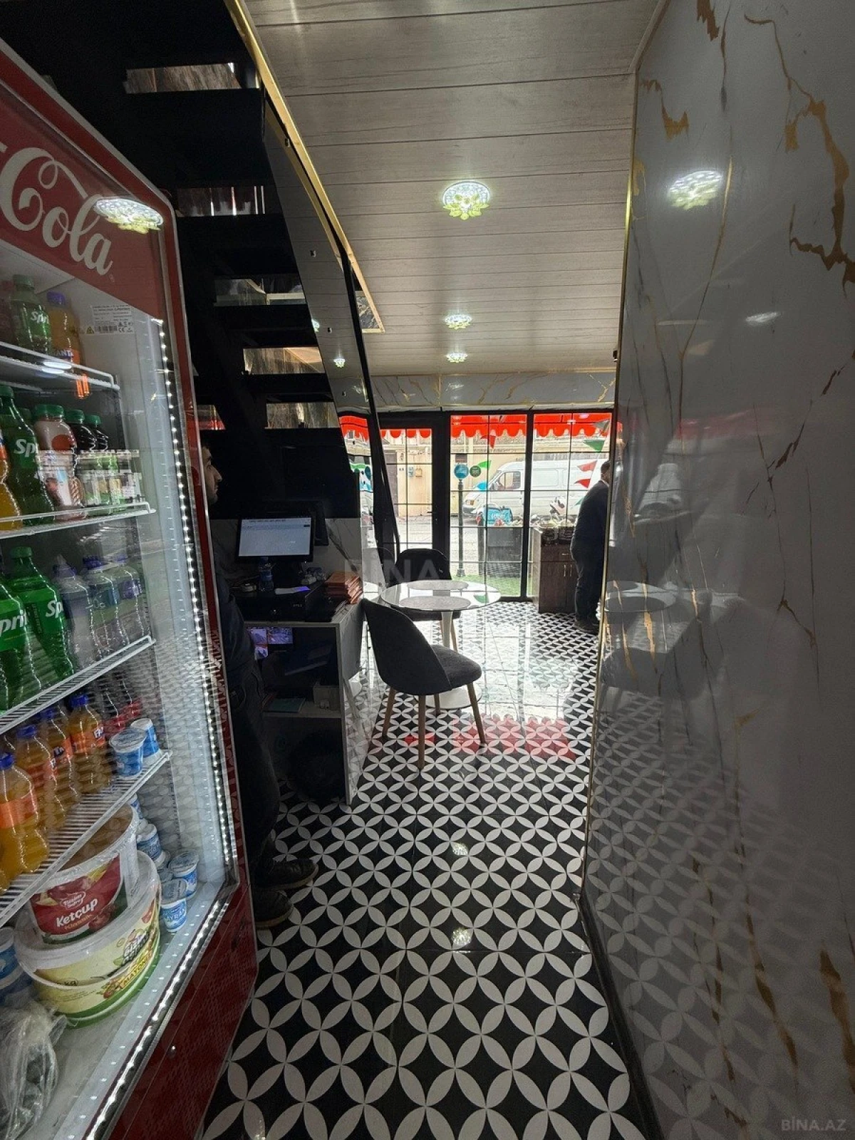 Satılır obyekt 85 m²