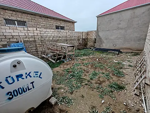 Satılır 3 otaqlı həyət evi 110 m²