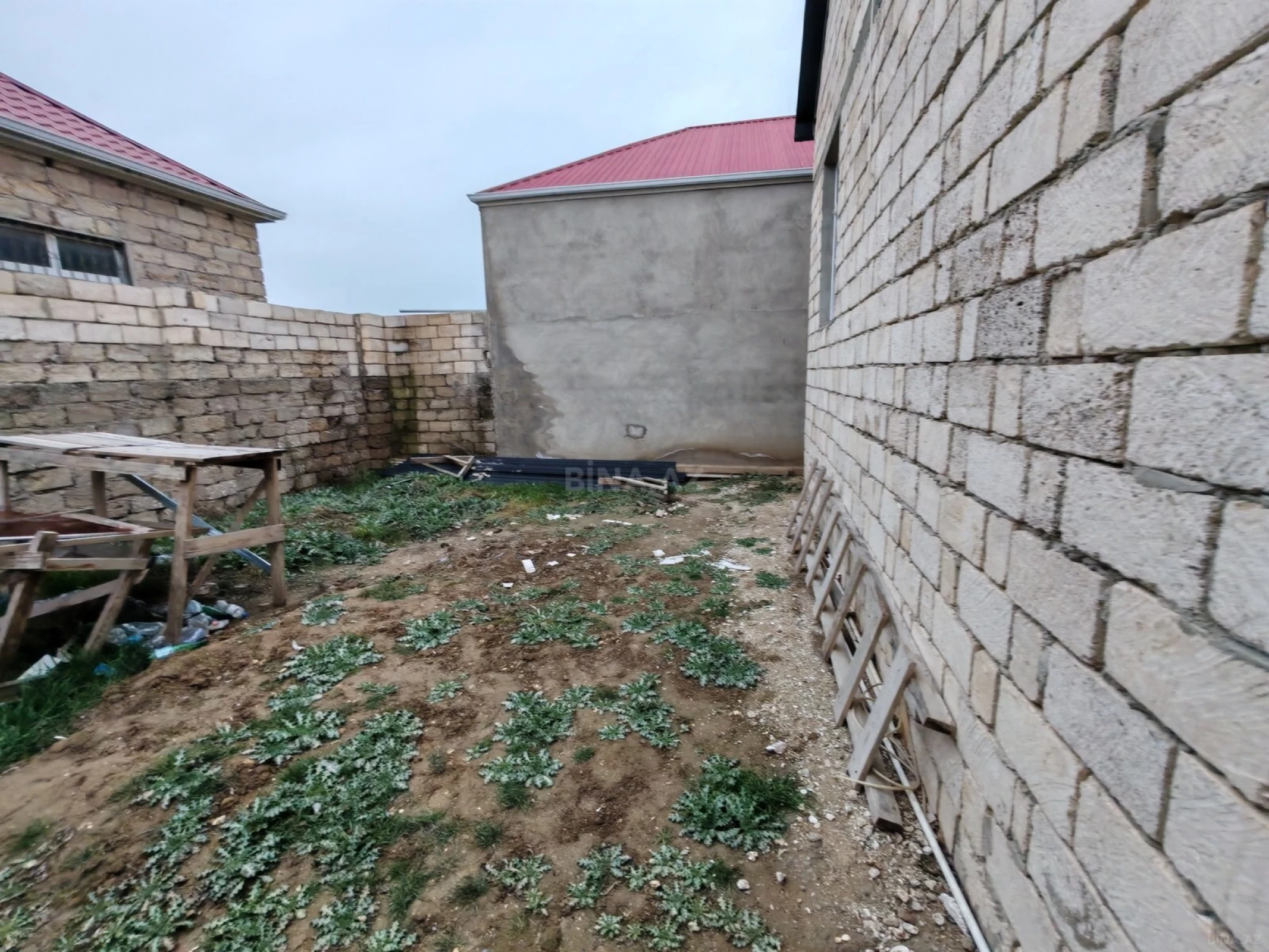 Satılır 3 otaqlı həyət evi 110 m²