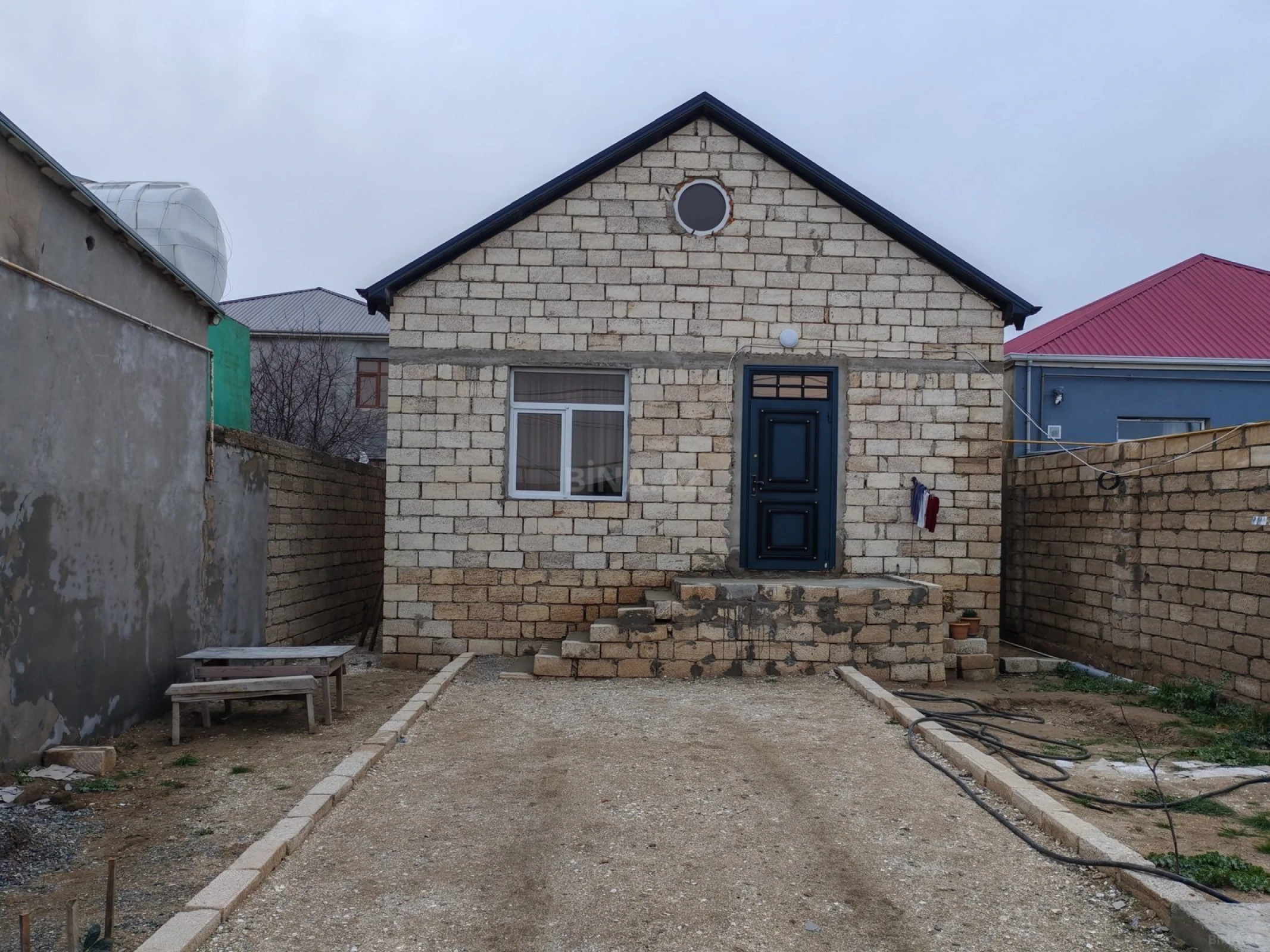 Satılır 3 otaqlı həyət evi 110 m²