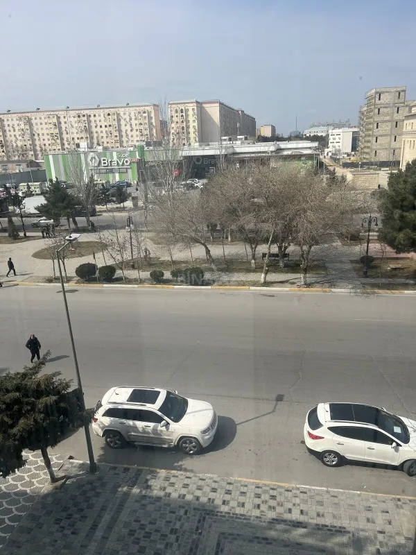 Kirayə verilir obyekt 1250 m²