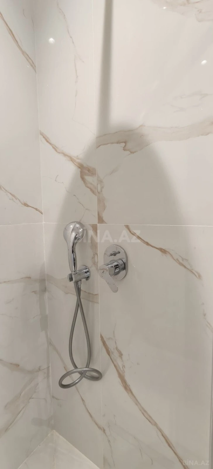 Satılır 3 otaqlı mənzil 72 m²