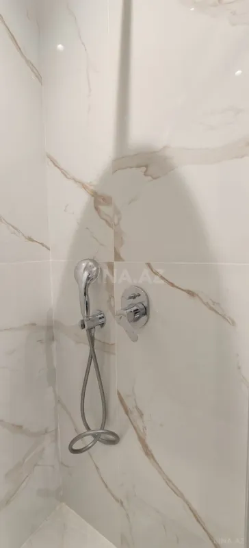 Satılır 3 otaqlı mənzil 72 m²