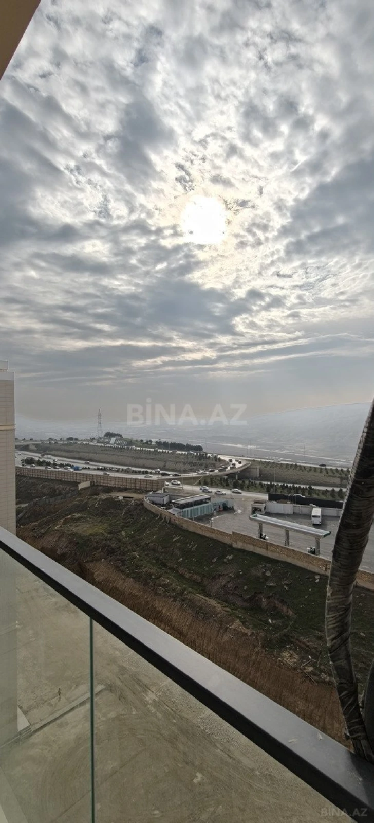 Satılır 3 otaqlı mənzil 72 m²
