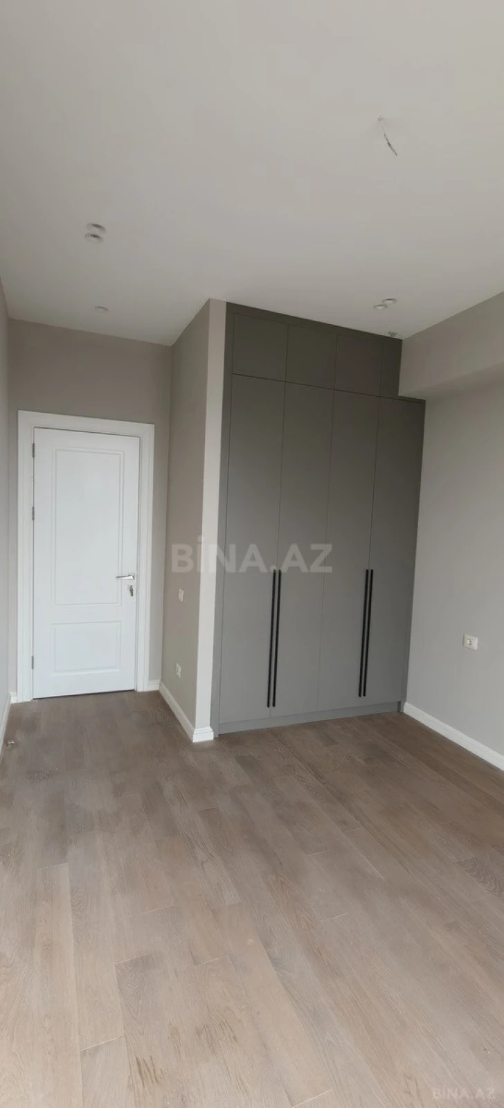 Satılır 3 otaqlı mənzil 72 m²