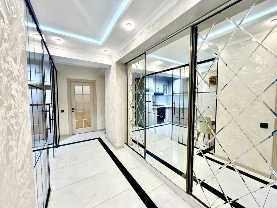 Satılır 3 otaqlı mənzil 74 m²