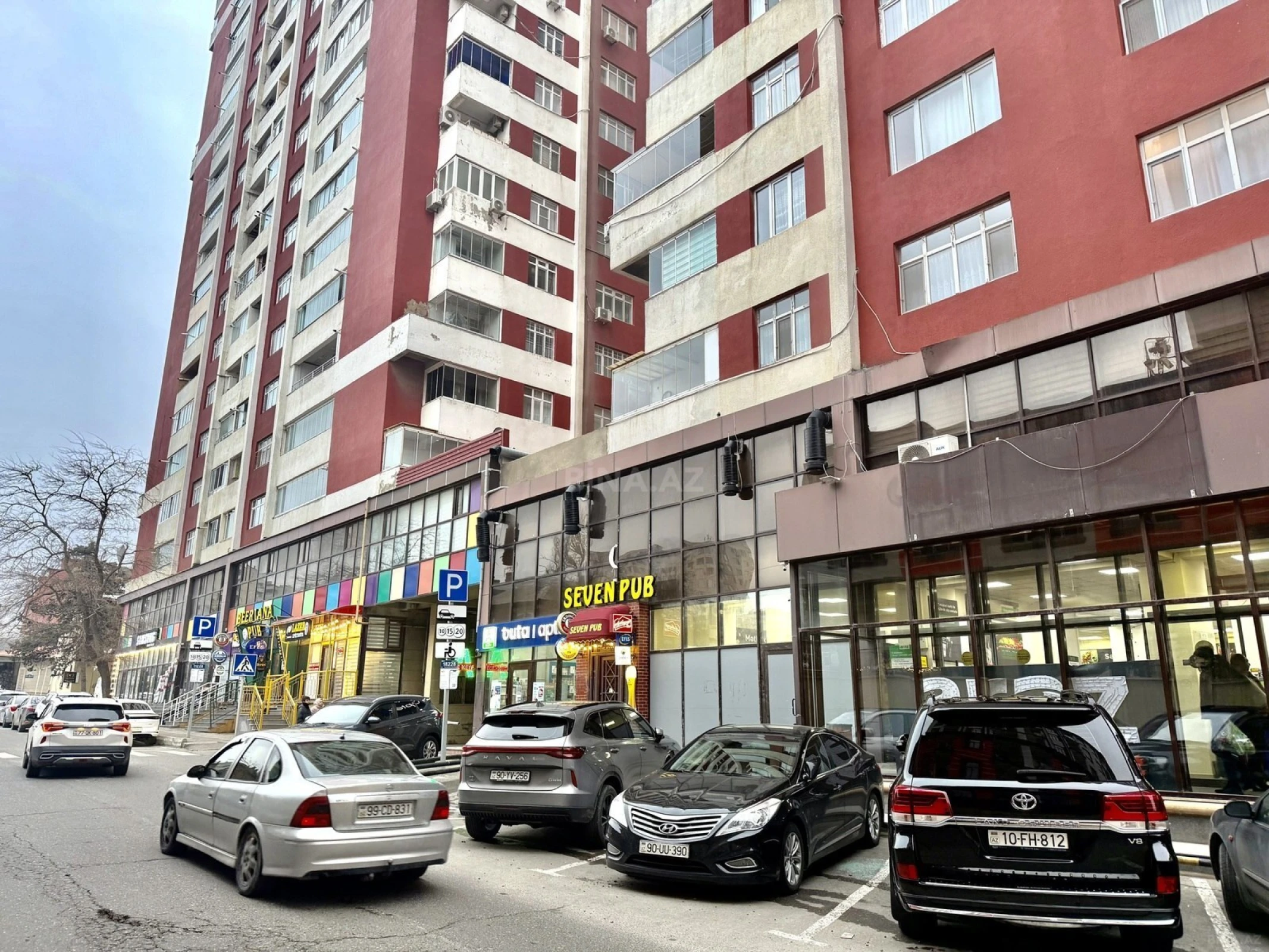 Satılır 3 otaqlı mənzil 74 m²