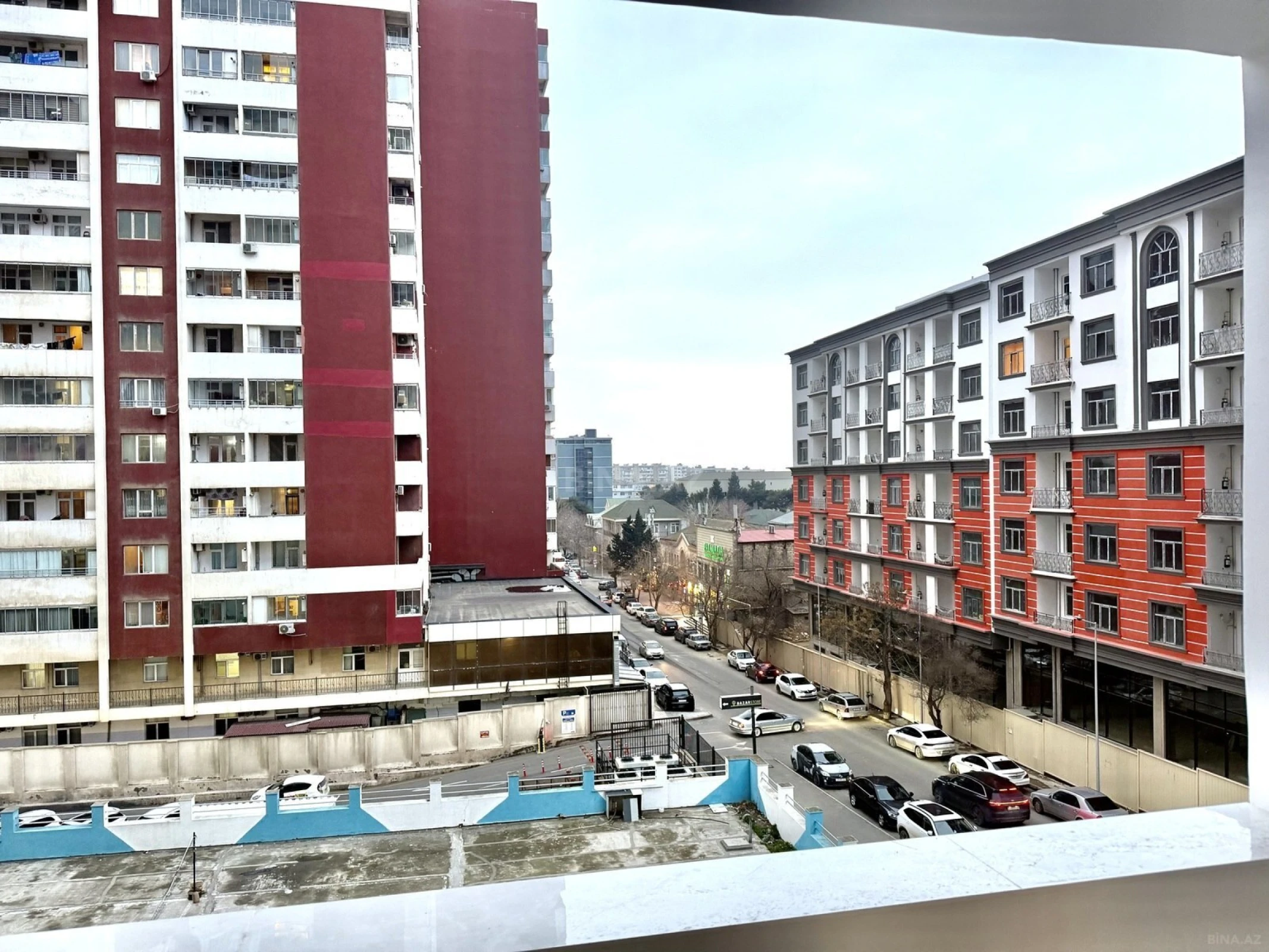 Satılır 3 otaqlı mənzil 74 m²
