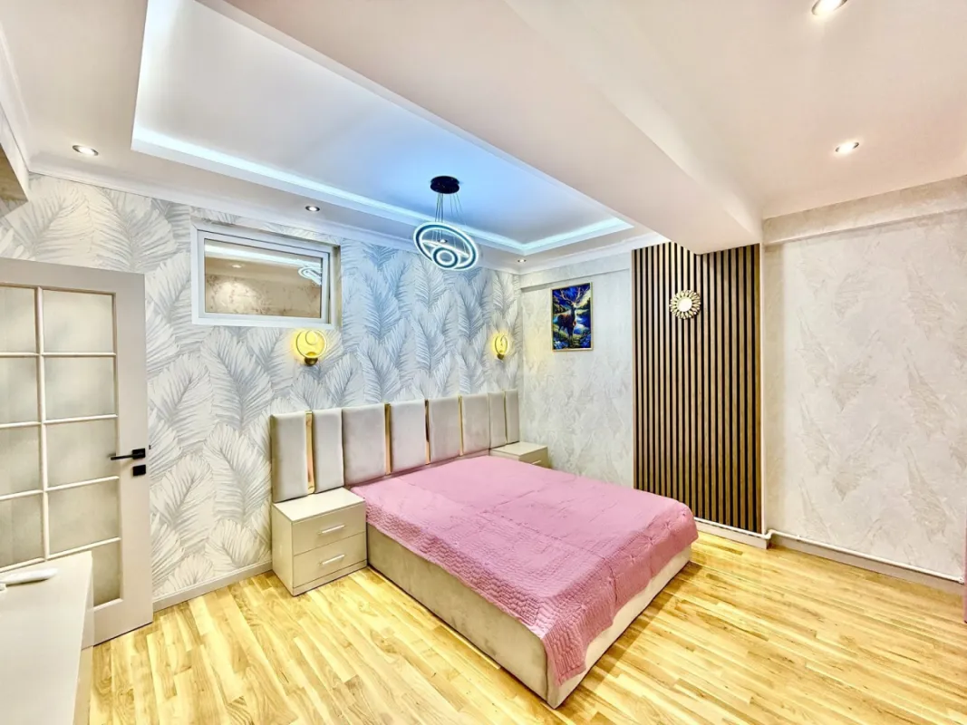 Satılır 3 otaqlı mənzil 74 m²