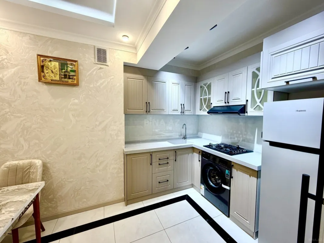 Satılır 3 otaqlı mənzil 74 m²