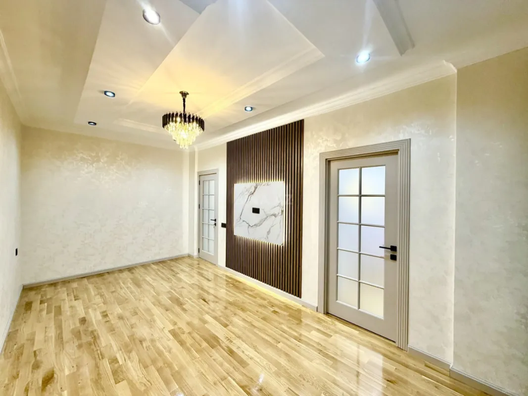Satılır 3 otaqlı mənzil 74 m²