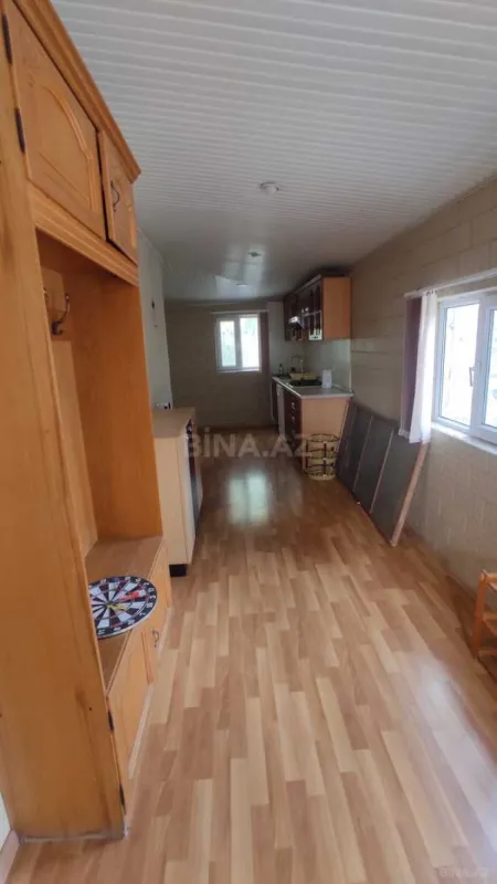 Satılır 4 otaqlı həyət evi 100 m²