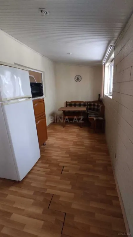 Satılır 4 otaqlı həyət evi 100 m²