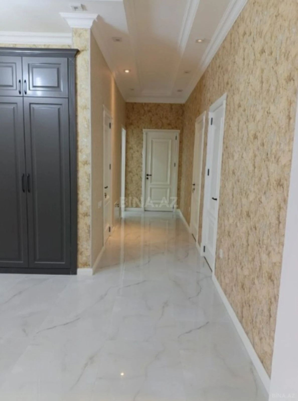 Satılır 3 otaqlı həyət evi 190 m²