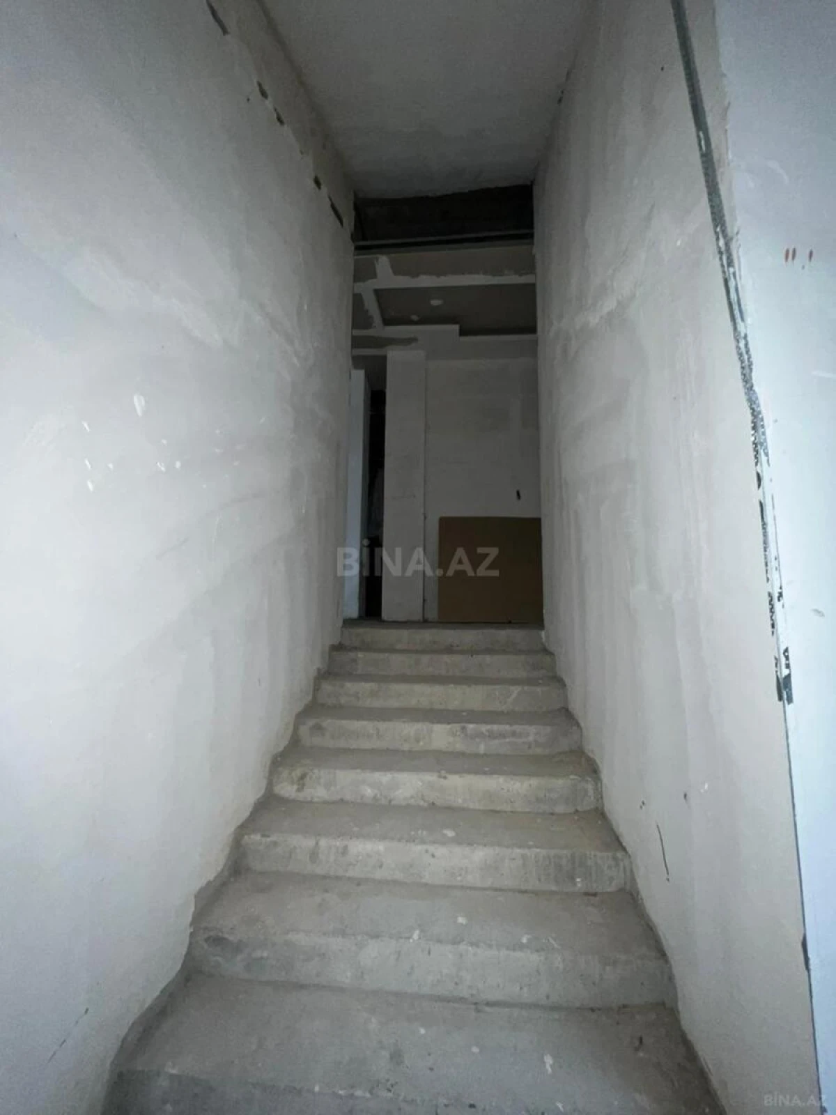 Satılır obyekt 3500 m²