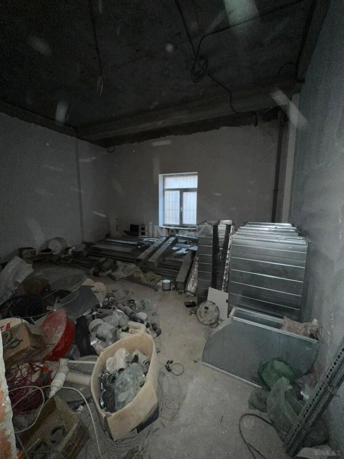 Satılır obyekt 3500 m²