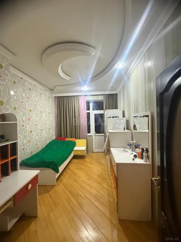 Satılır 3 otaqlı mənzil 88 m²