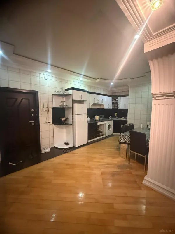 Satılır 3 otaqlı mənzil 88 m²