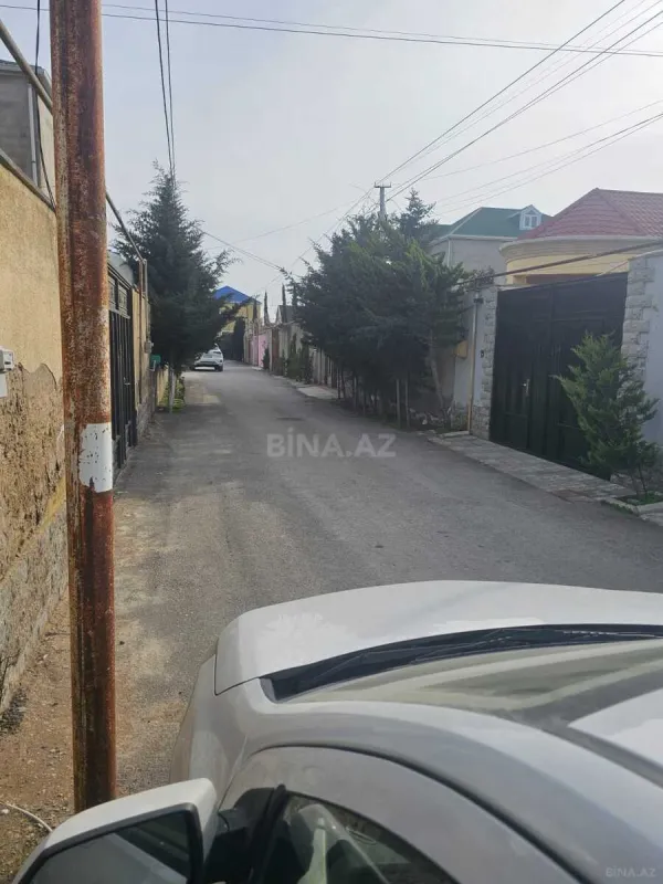 Satılır 6 otaqlı həyət evi 200 m²