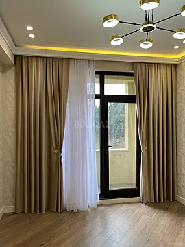 Satılır 2 otaqlı mənzil 72 m²